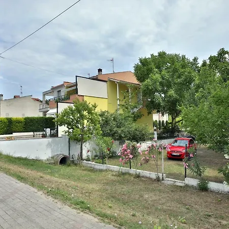 Deluxe Pavlidis * Siviri